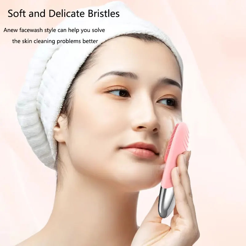 Square Electric Facial Cleansing Brush Silicone Rechargeable Introducer Beauty Device Ultrasonic Face Cleaning Massage Tool